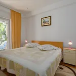 With Parking Space - 2216 Apartman Porec