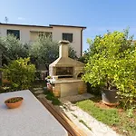 Apartman With Parking Space - 2216 *