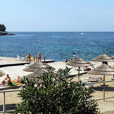 Appartement With Parking Space - 2216