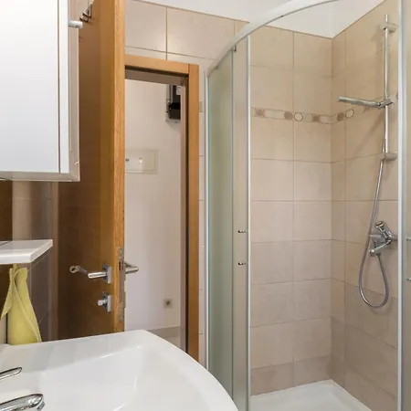 Appartement With Parking Space - 2216 *