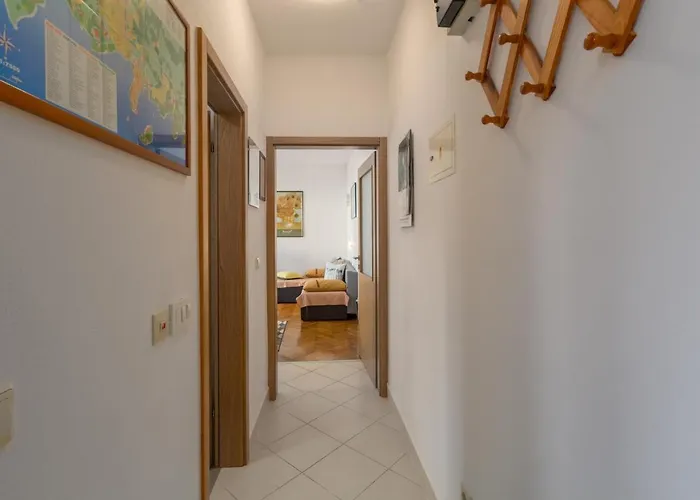 With Parking Space - 2216 Διαμέρισμα *