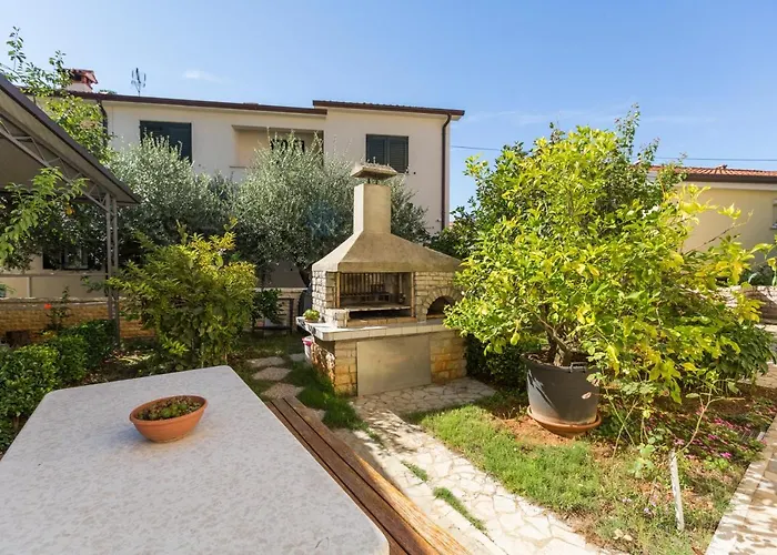 Διαμέρισμα With Parking Space - 2216 *